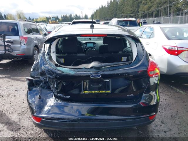 1FADP3M26HL263894 Ford FOCUS SEL