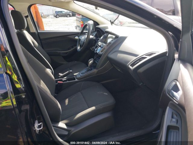 1FADP3M26HL263894 Ford FOCUS SEL