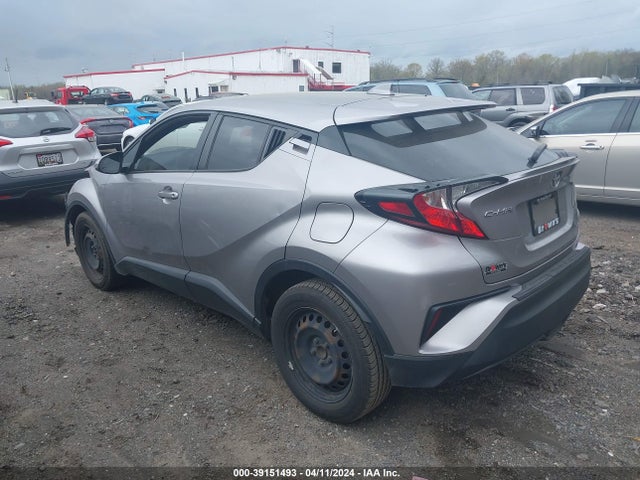 Toyota C-HR LE 2019 NMTKHMBX1KR077722 Image 3