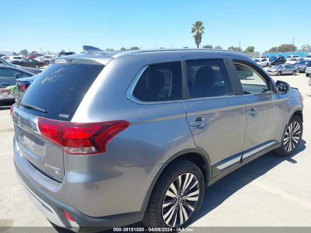 JA4AZ3A39KZ042082 Mitsubishi Outlander Sel