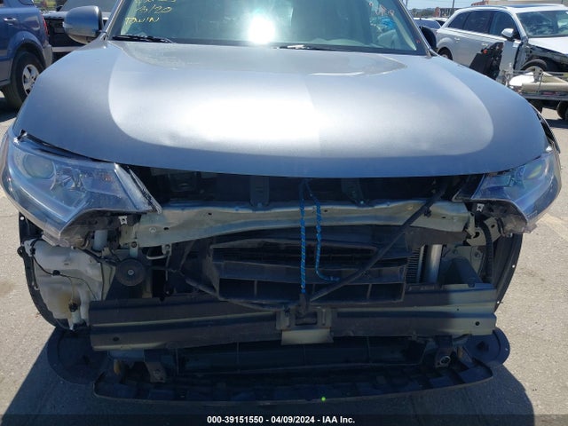 JA4AZ3A39KZ042082 Mitsubishi Outlander Sel
