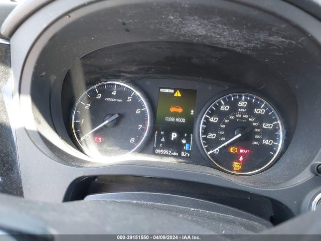 JA4AZ3A39KZ042082 Mitsubishi Outlander Sel