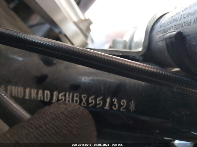 2017 HARLEY-DAVIDSON FLHTCUTG 1HD1MAD15HB855132 Photo 9