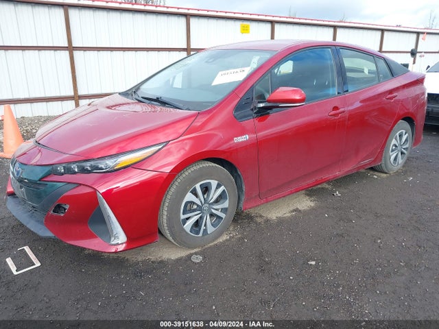 Toyota Prius Prime Plus 2018 JTDKARFP7J3078192 Image 2