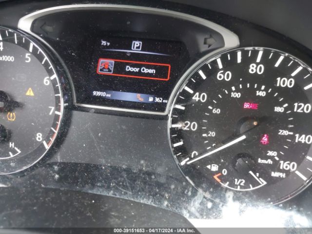 5N1DR2MN5HC669203 Nissan Pathfinder Sl