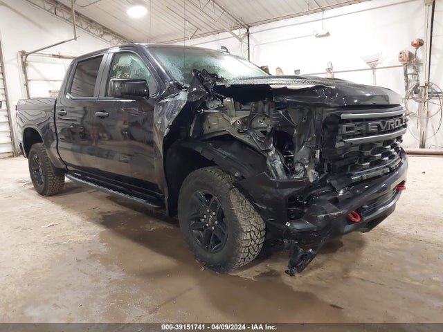 Chevrolet Silverado 1500 4wd  Short Bed Custom Trail Boss 2024 3GCPDCEK0RG277545 main image