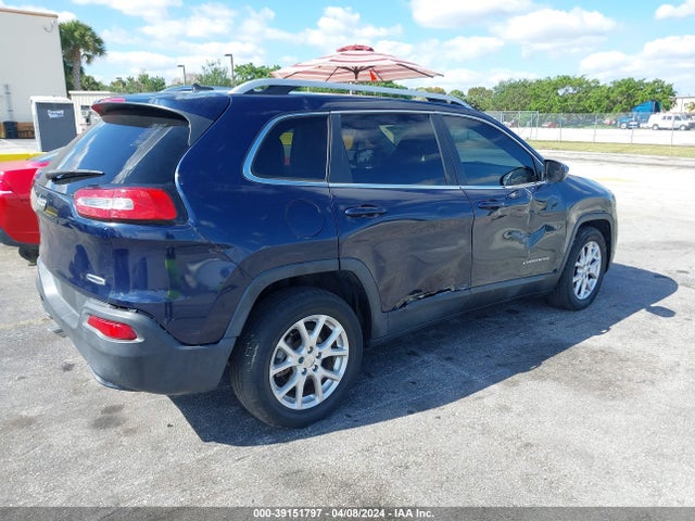 1C4PJLCB0EW299892 Jeep Cherokee Latitude