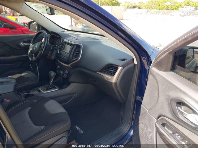 1C4PJLCB0EW299892 Jeep Cherokee Latitude