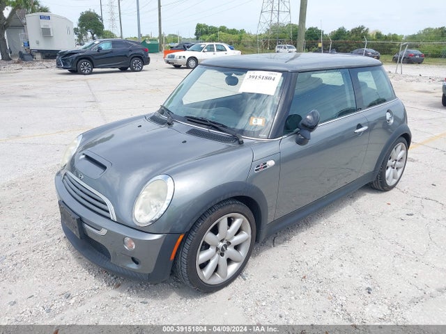 2004 MINI COOPER S WMWRE33424TD74879 Photo 1