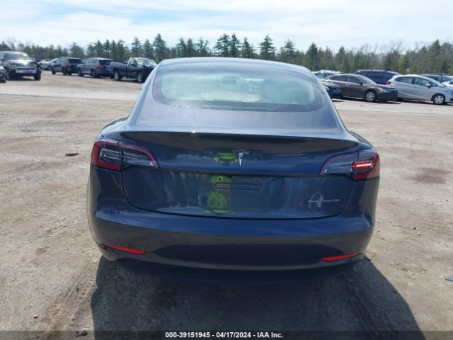 5YJ3E1EBXJF097161 Tesla Model 3 Long Range/performance