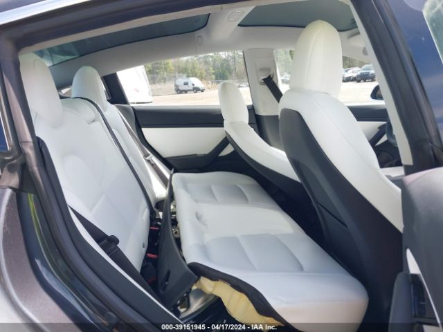 5YJ3E1EBXJF097161 Tesla Model 3 Long Range/performance