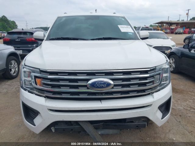 1FMJU1HT5KEA11865 Ford Expedition Xlt