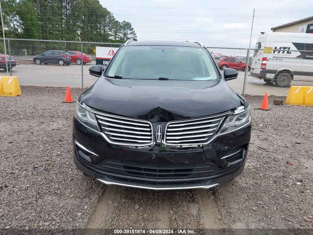 5LMCJ1C93HUL19691 Lincoln Mkc Premiere