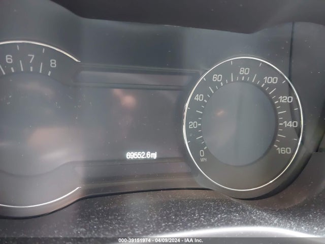 5LMCJ1C93HUL19691 Lincoln Mkc Premiere