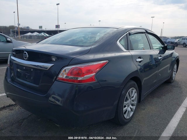 Nissan Altima 2.5 S 2015 1N4AL3APXFC199399 Image 4