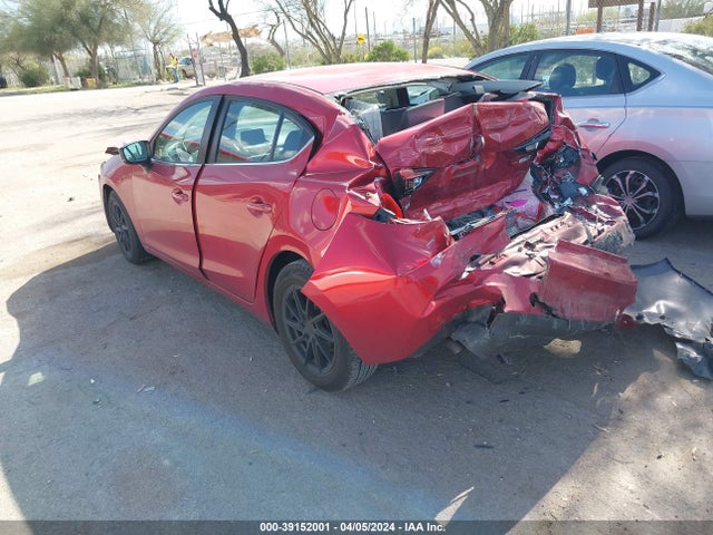 3MZBN1U77JM194996 Mazda Mazda3 Sport