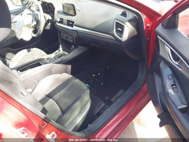 3MZBN1U77JM194996 Mazda Mazda3 Sport