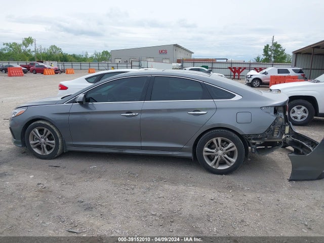 Hyundai Sonata Limited 2019 5NPE34AF9KH743821 Image 15