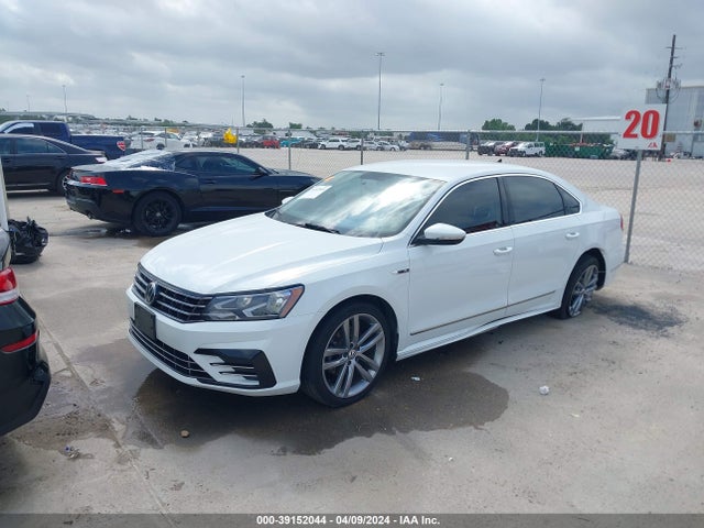 1VWDT7A31HC084346 Volkswagen Passat 1.8t R-line