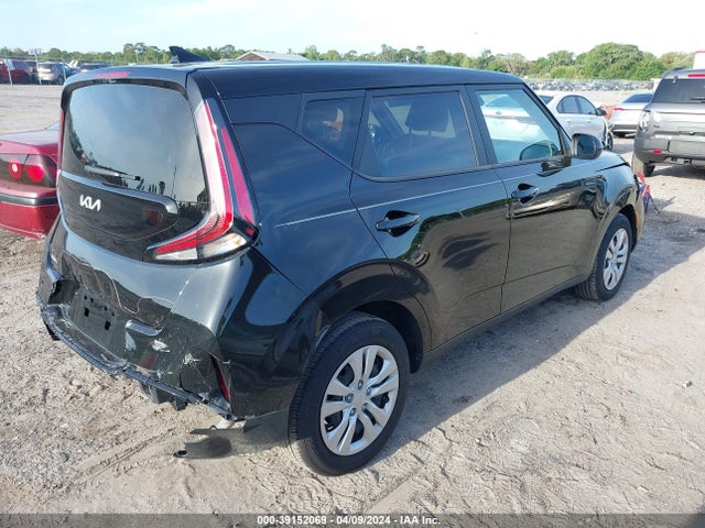 KIA SOUL LX 2023 KNDJ23AU3P7896216 Image 4