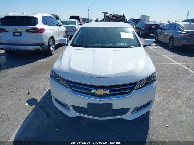 Chevrolet IMPALA 1LT 2018 2G1105S30J9132409 Image 12
