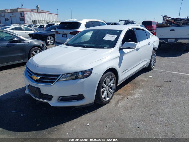 Chevrolet IMPALA 1LT 2018 2G1105S30J9132409 Image 2