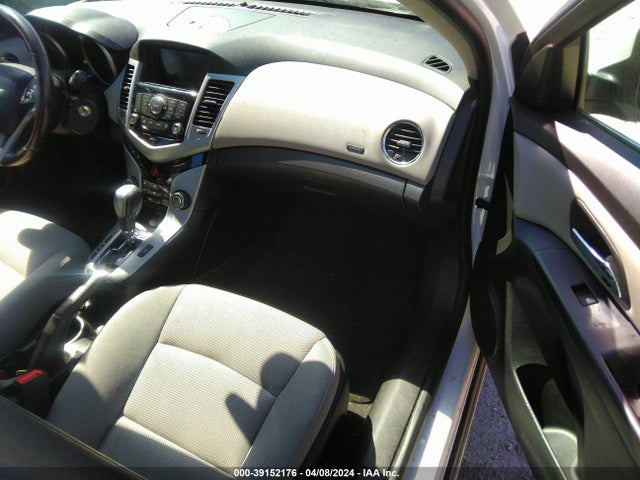 Chevrolet Cruze 1lt Auto 2014 1G1PC5SB3E7152721 Image 5
