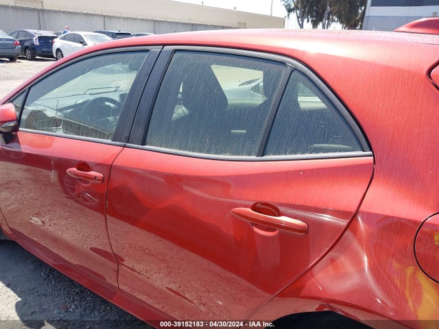 Toyota COROLLA SE 2020 JTND4RBE8L3089480 Image 15
