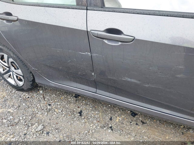 Honda Civic Lx 2016 19XFC2F57GE015502 Image 17