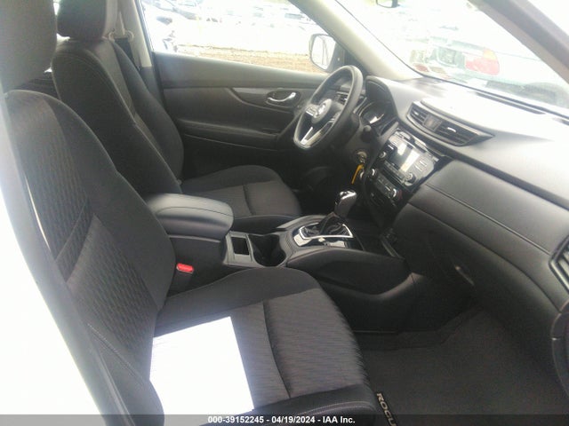 Nissan ROGUE S 2017 KNMAT2MV9HP606641 Image 5