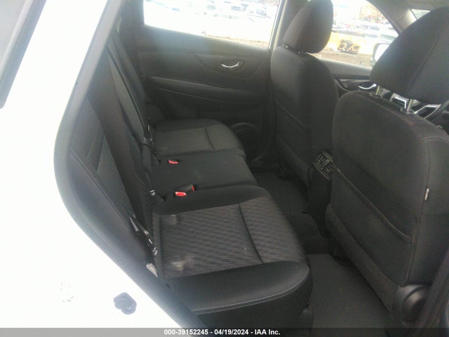 Nissan ROGUE S 2017 KNMAT2MV9HP606641 Image 8