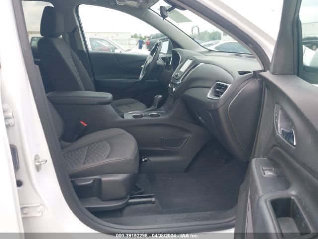 3GNAXJEV1JL312690 Chevrolet EQUINOX LT