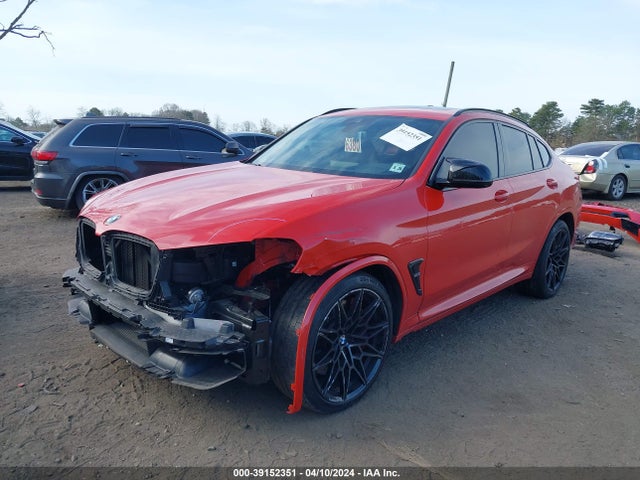 BMW X4 M 2022 5YM23EC03N9K31929 Image 2