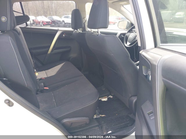 Toyota Rav4 Xle 2018 JTMRFREV8JJ720754 Image 8