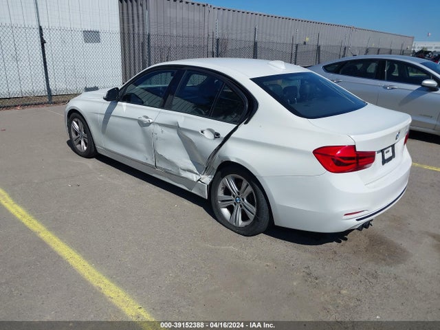 BMW 328I 2016 WBA8E9C54GK645777 Image 3
