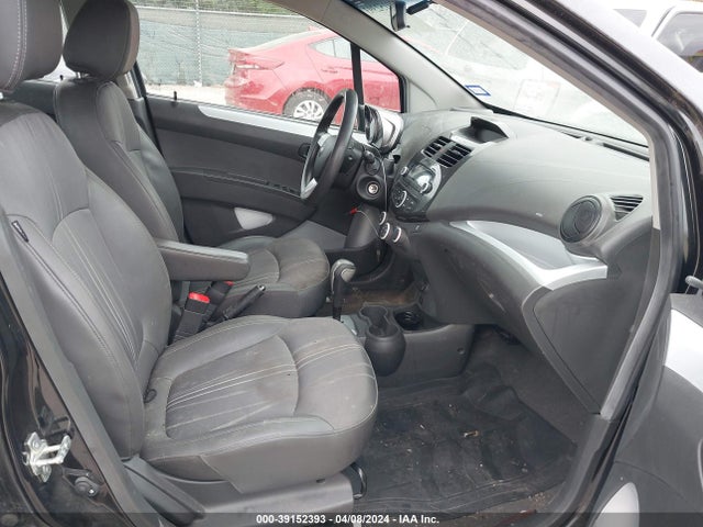 Chevrolet Spark Ls Auto 2014 KL8CB6S95EC527617 Image 5