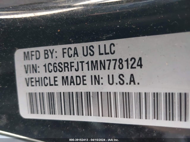 1C6SRFJT1MN778124 RAM 1500 Laramie  4x4 5'7 Box