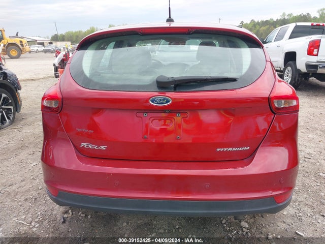 Ford Focus Titanium 2017 1FADP3N20HL333985 Image 16