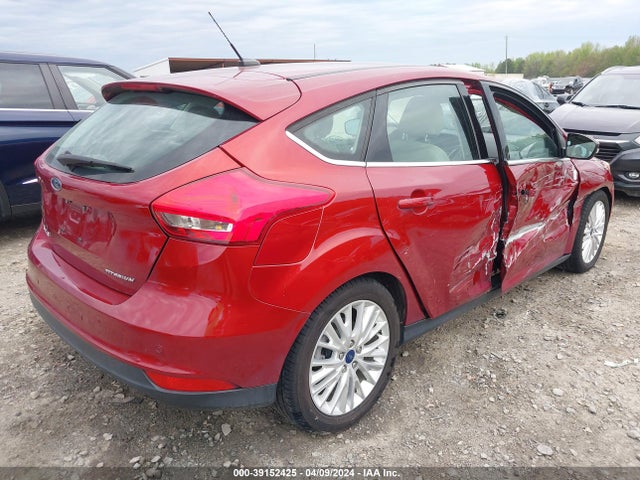Ford Focus Titanium 2017 1FADP3N20HL333985 Image 4