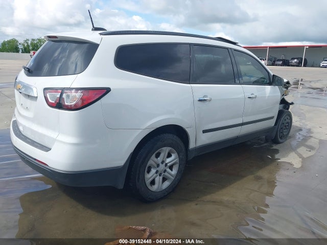 Chevrolet Traverse Ls 2017 1GNKRFED8HJ153638 Image 4