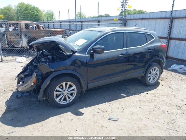 JN1BJ1CP8JW109389 Nissan Rogue Sport Sv