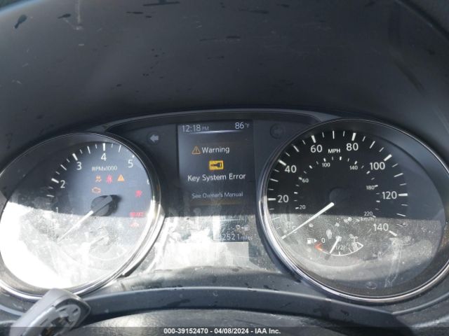 JN1BJ1CP8JW109389 Nissan Rogue Sport Sv