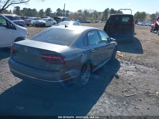 1VWAA7A36JC038459 Volkswagen Passat 2.0t R-line/2.0t S