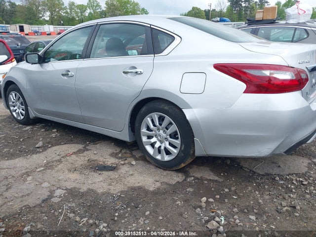 Nissan Altima 2.5 S 2018 1N4AL3AP3JC298073 Image 14