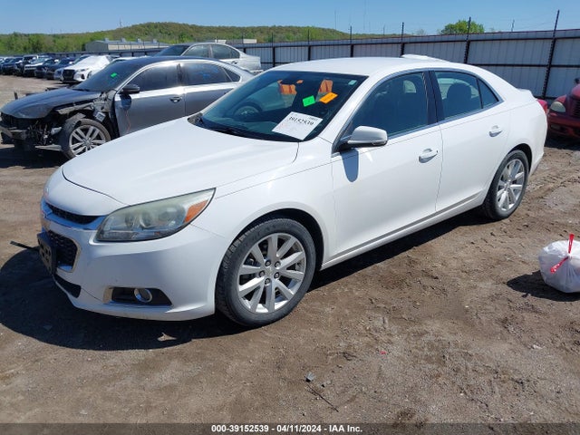 Chevrolet MALIBU 2LT 2015 1G11D5SL5FF171354 Image 2