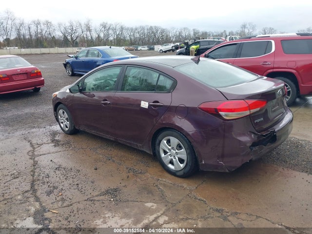 KIA FORTE LX 2018 3KPFK4A77JE274280 Image 3