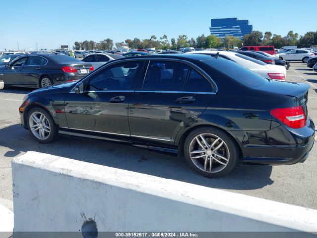 WDDGF4HB3ER305558 Mercedes-Benz C 250 Luxury/sport