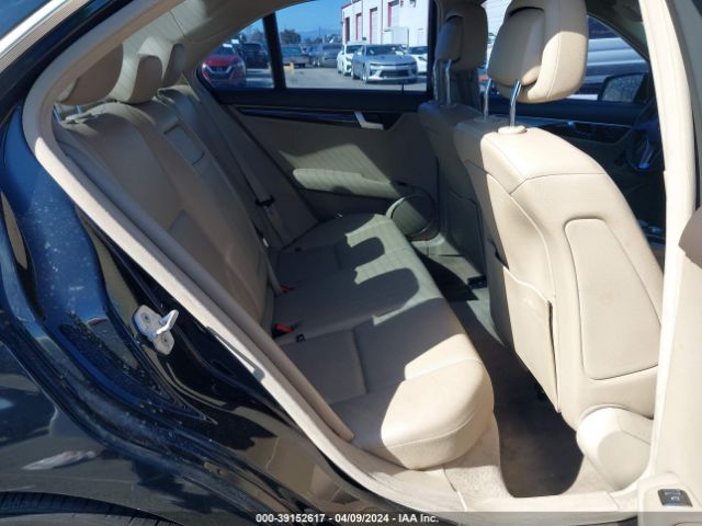 WDDGF4HB3ER305558 Mercedes-Benz C 250 Luxury/sport