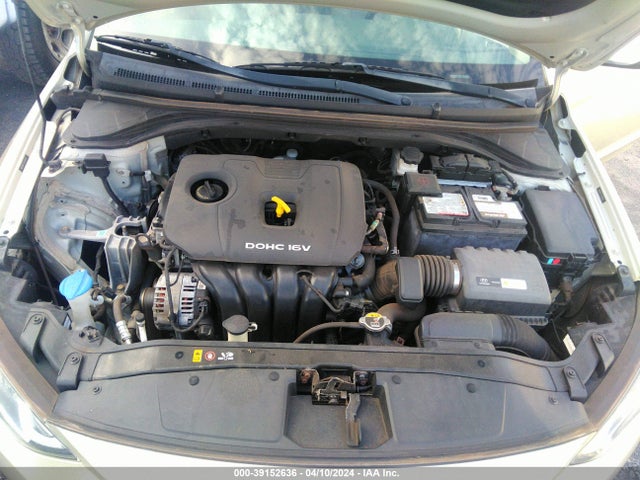Hyundai ELANTRA SEL 2018 5NPD84LF7JH214876 Image 10