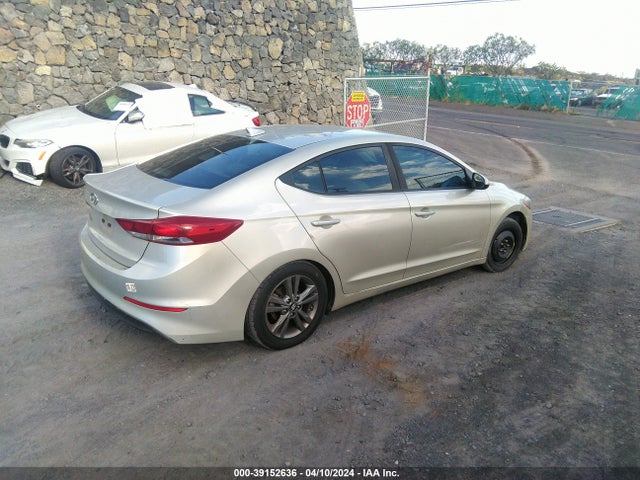 Hyundai ELANTRA SEL 2018 5NPD84LF7JH214876 Image 4
